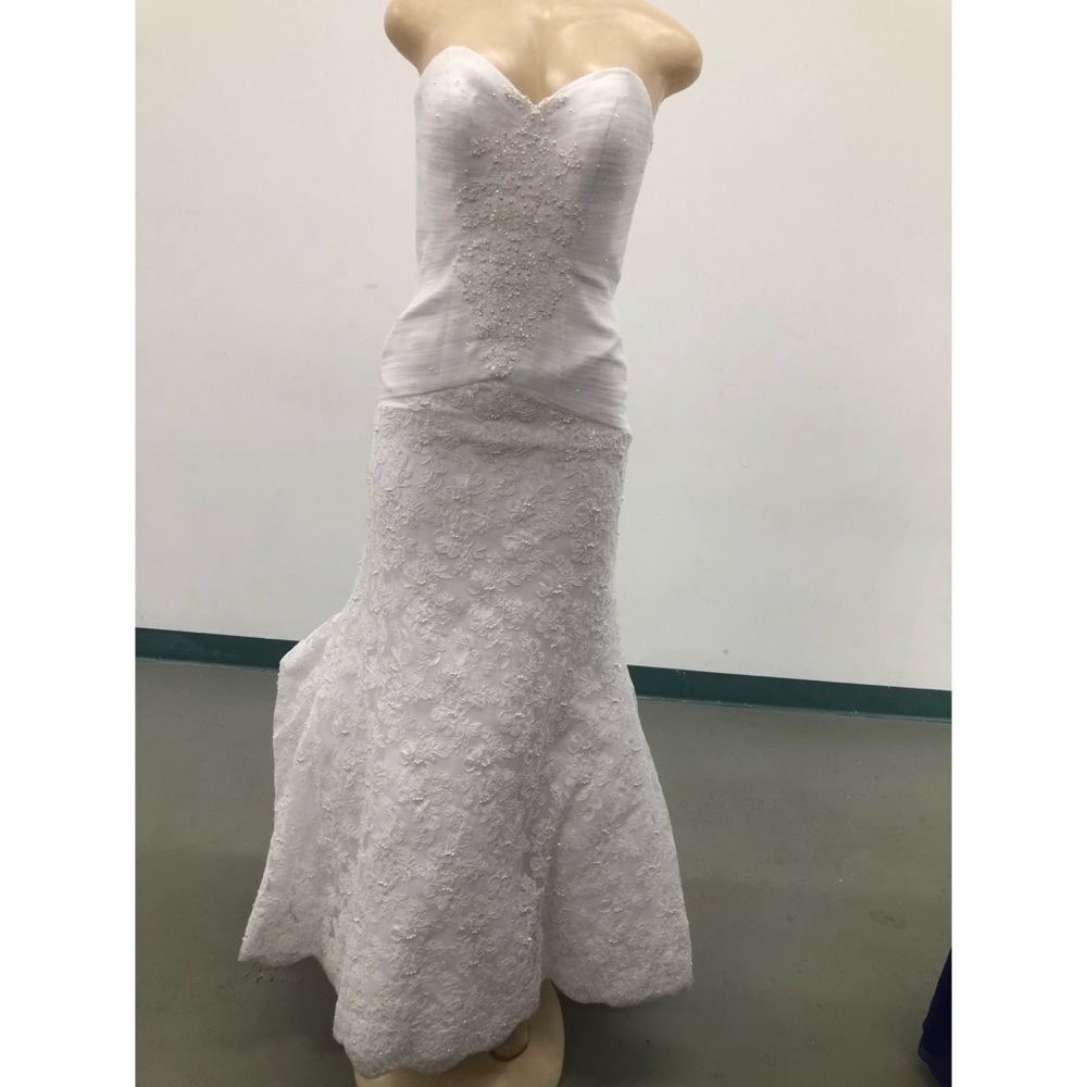 Wedding Dress 👰🏻‍♀️👰🏼‍♀️